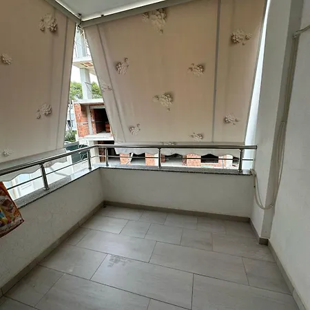 Apartment Family In Golem (Tirana)